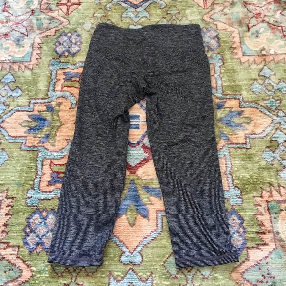 Old Navy Active Go-dry striped pants black & grey - Picture 3 of 4